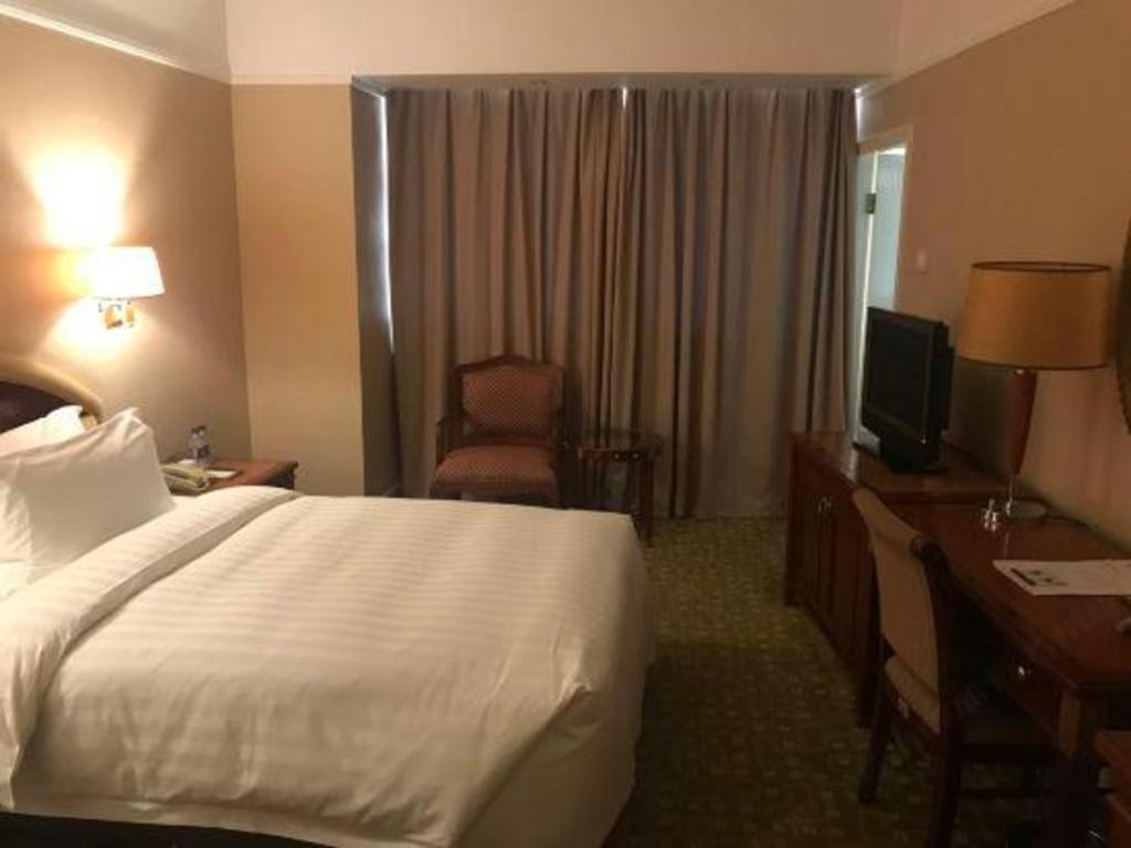 Jianguo Garden Hotel Пекин Экстерьер фото