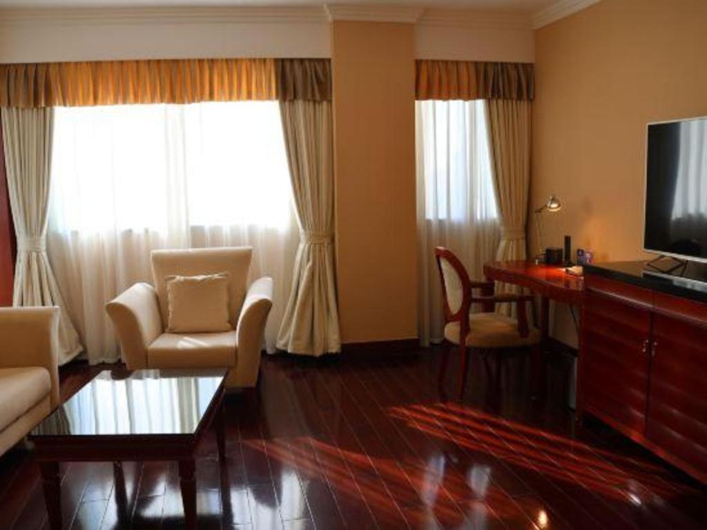 Jianguo Garden Hotel Пекин Экстерьер фото
