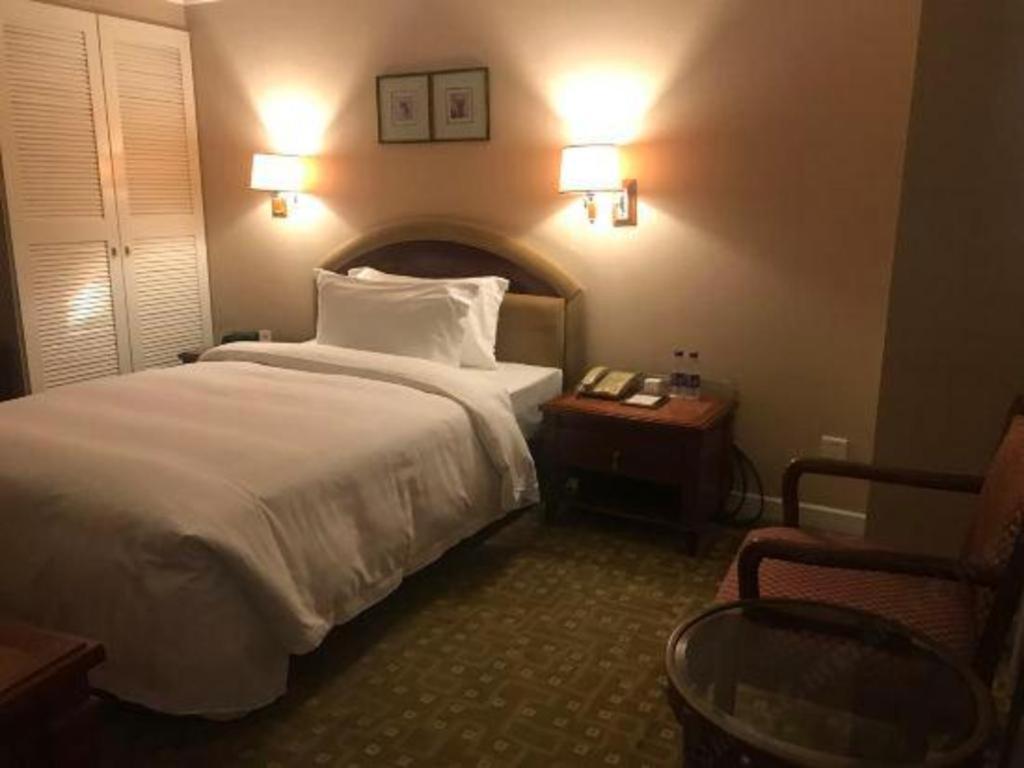 Jianguo Garden Hotel Пекин Экстерьер фото