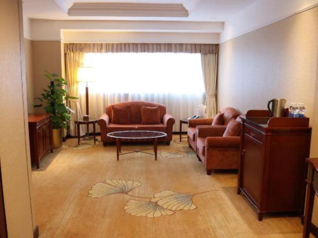 Jianguo Garden Hotel Пекин Экстерьер фото