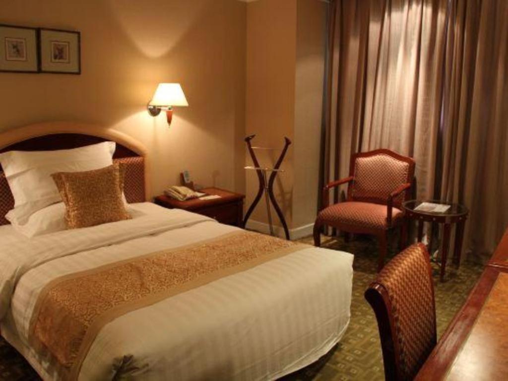 Jianguo Garden Hotel Пекин Экстерьер фото